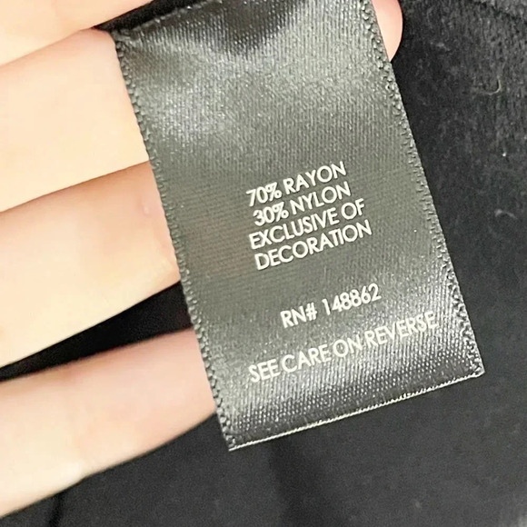 Torrid Black Knit Short Sleeve Shirt with Front Lace Detail Women's Size 1X - Picture 7 of 8